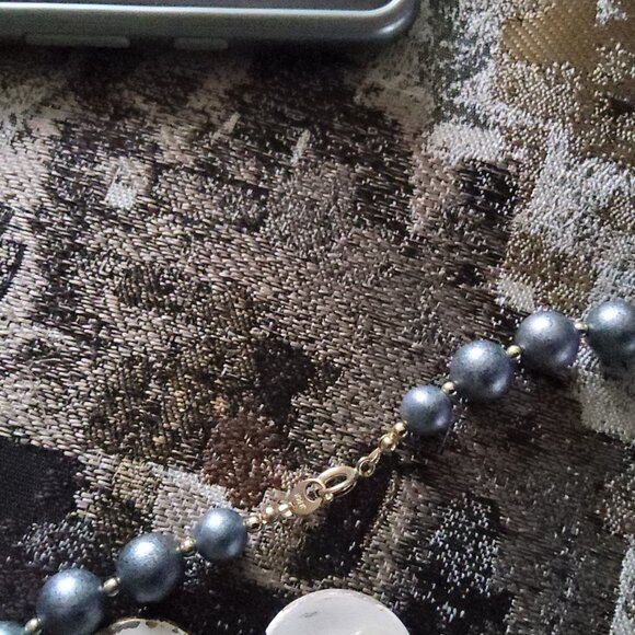 Vintage Bib Choker Made in Japan Painted Ceramic necklace and earrings set - Picture 3 of 5